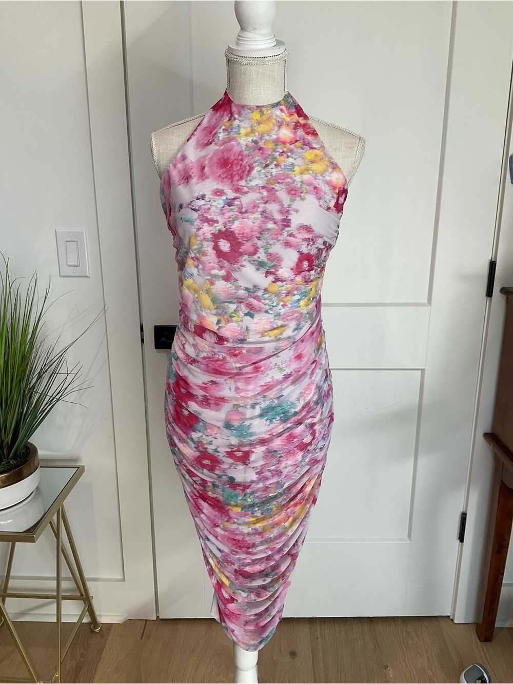 Steve Madden Lea Floral Ruched Halter Midi Dress NWT Size Medium